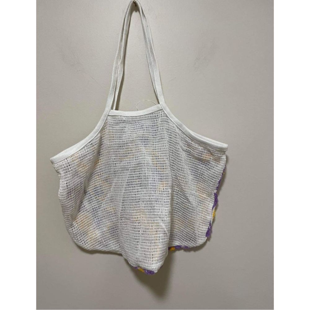 New Urban Outfitters Tufted Market Tote Bag size 17”x17” - Picture 4 of 4